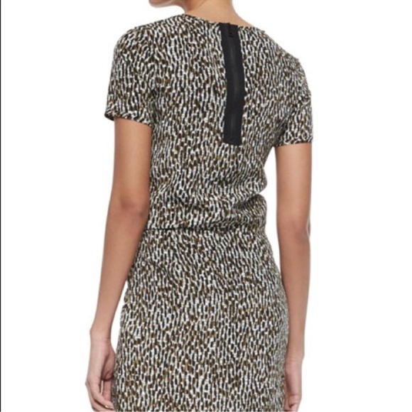 Burberry Brit Freeda Printed Ruched Silk Dress US 8 Retail $795 - Picture 4 of 14